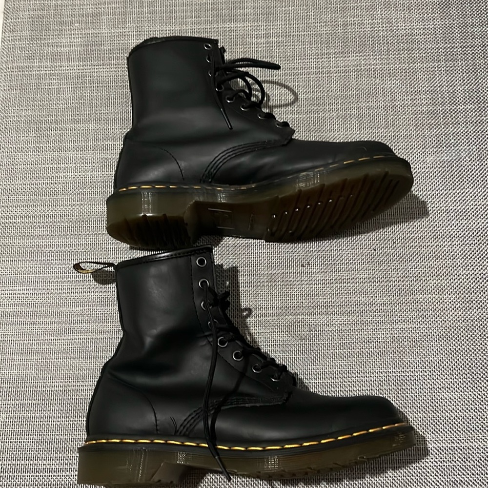 Doc Marten’s Women’s:Black Size 8